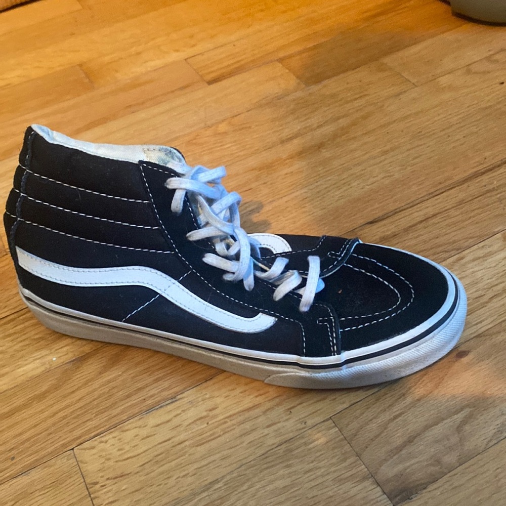 High top black vans